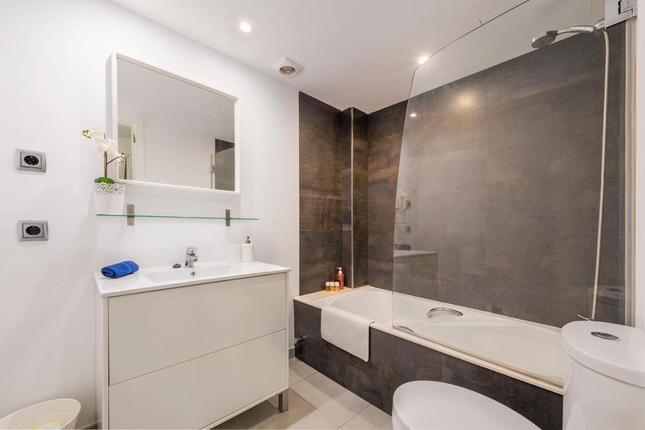 Js Ap La Perla 5 Apartment